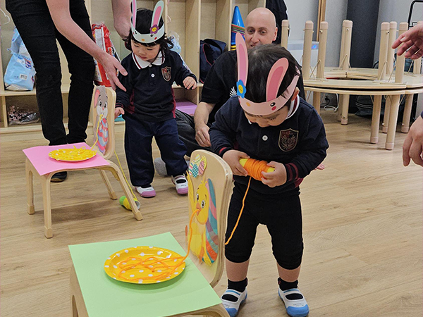 4月：入園式・イースター